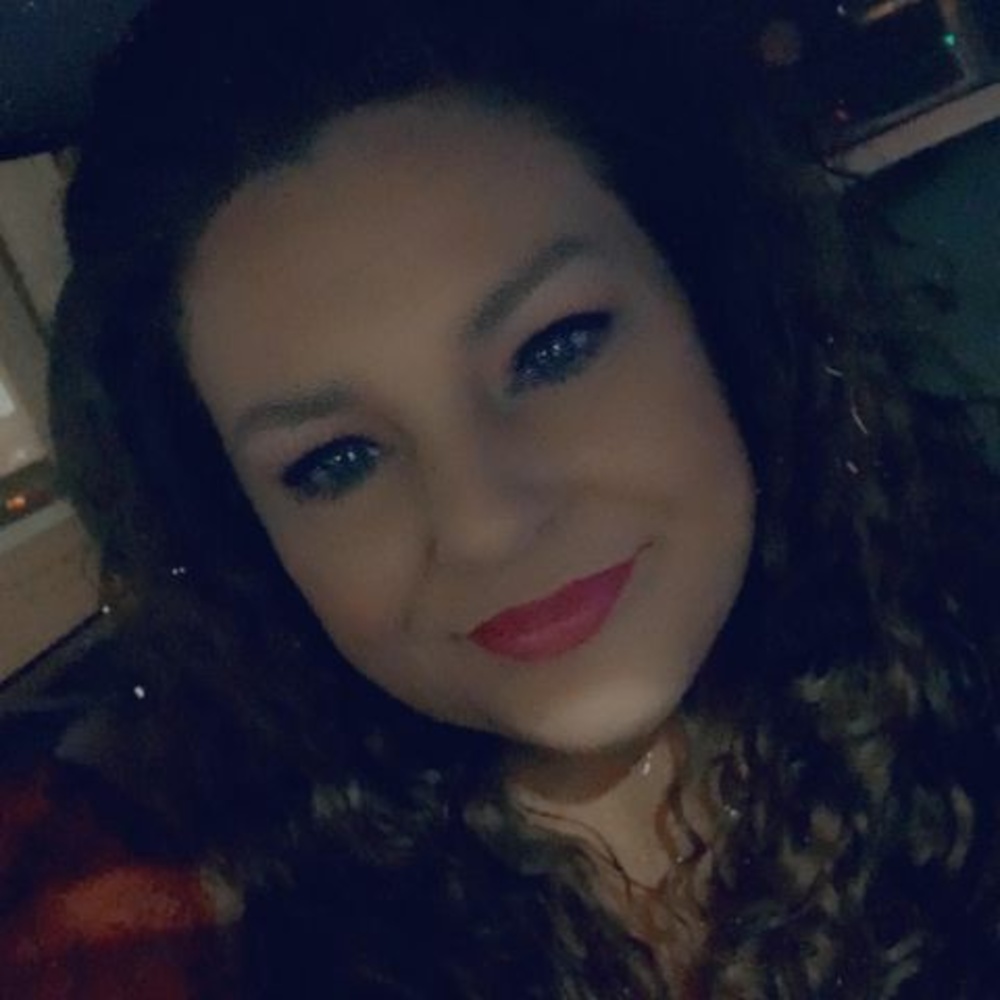 Meet your Posher, Christy